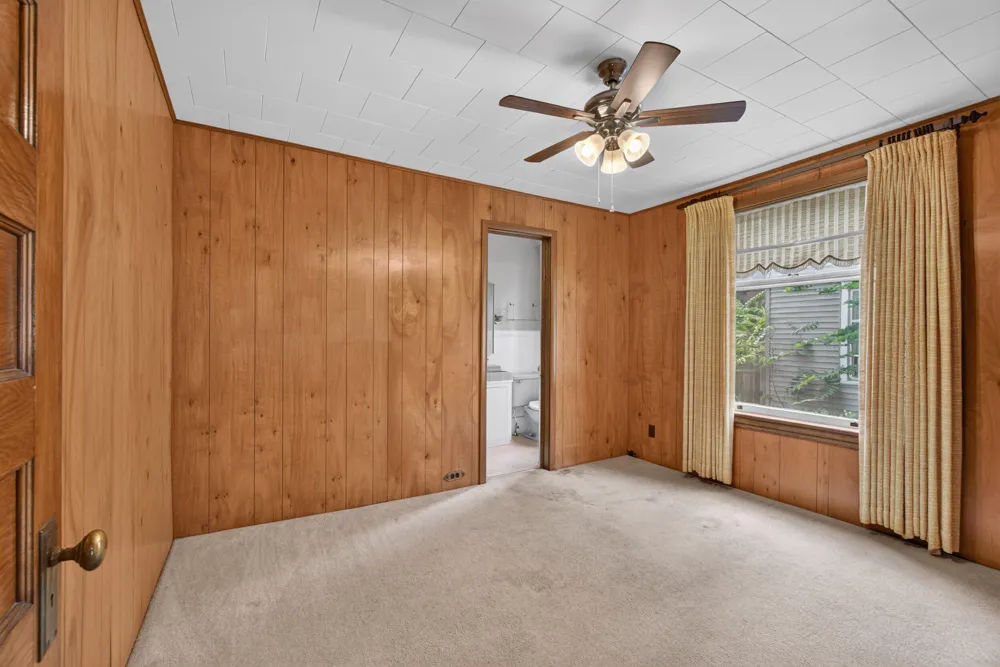 605 Harwood Street Jackson, MI 49203