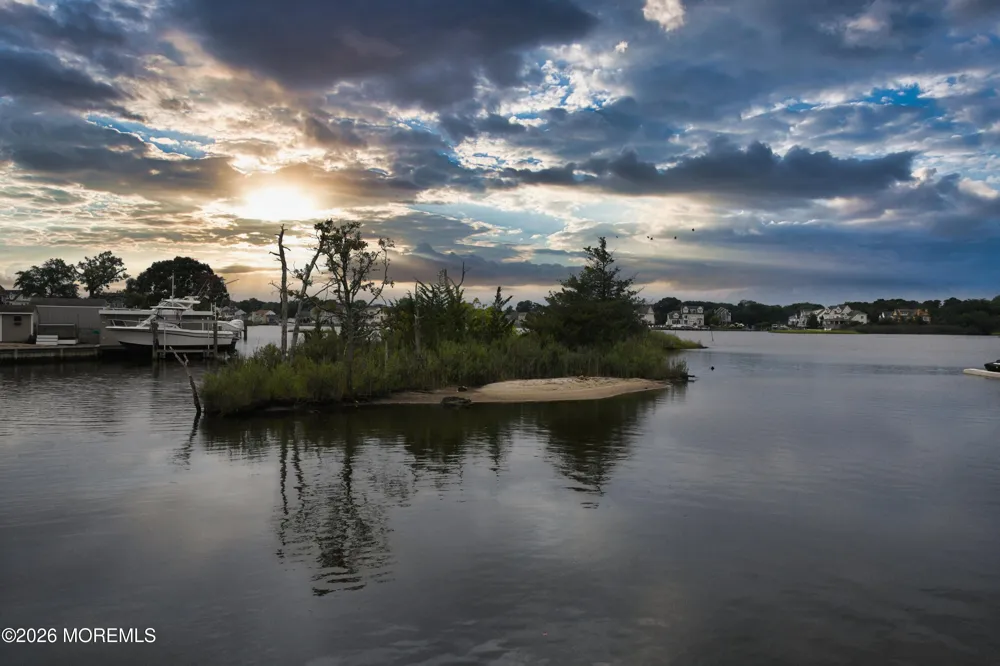 1553 Littlehill Road Point Pleasant, NJ 08742