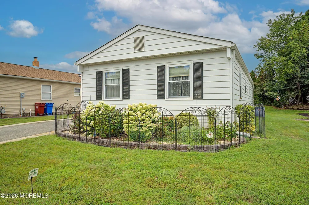 5 Pulaski Boulevard #5 Toms River, NJ 08757
