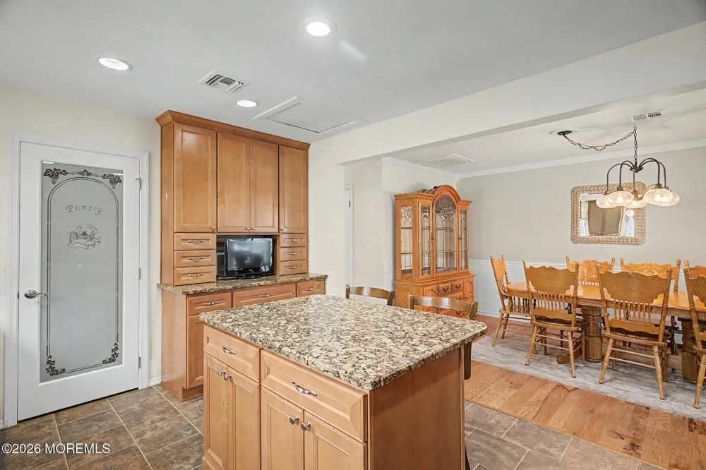 5 Pulaski Boulevard #5 Toms River, NJ 08757