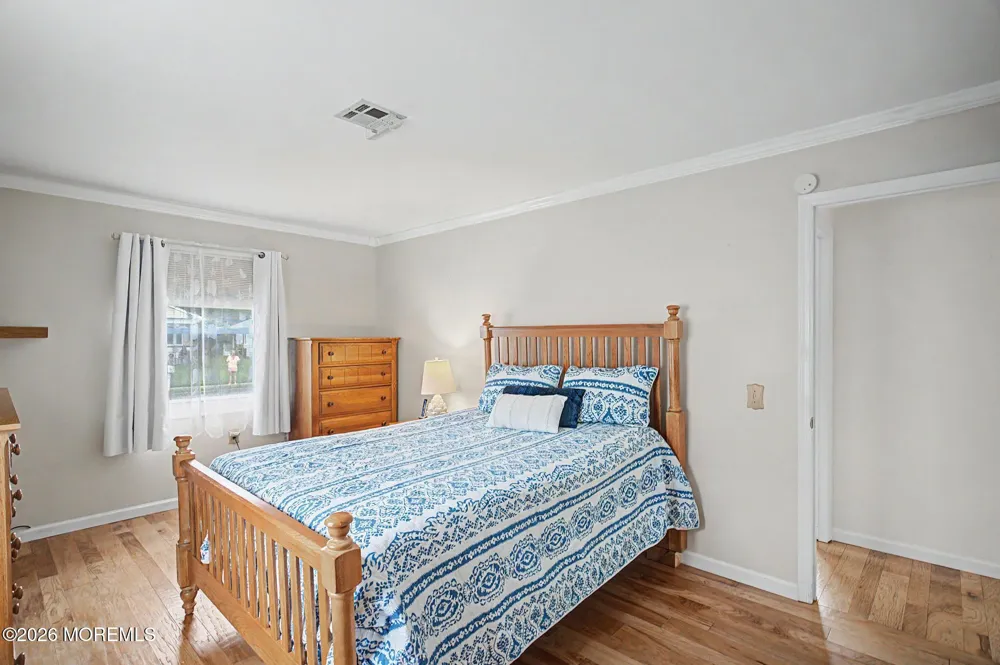 5 Pulaski Boulevard #5 Toms River, NJ 08757