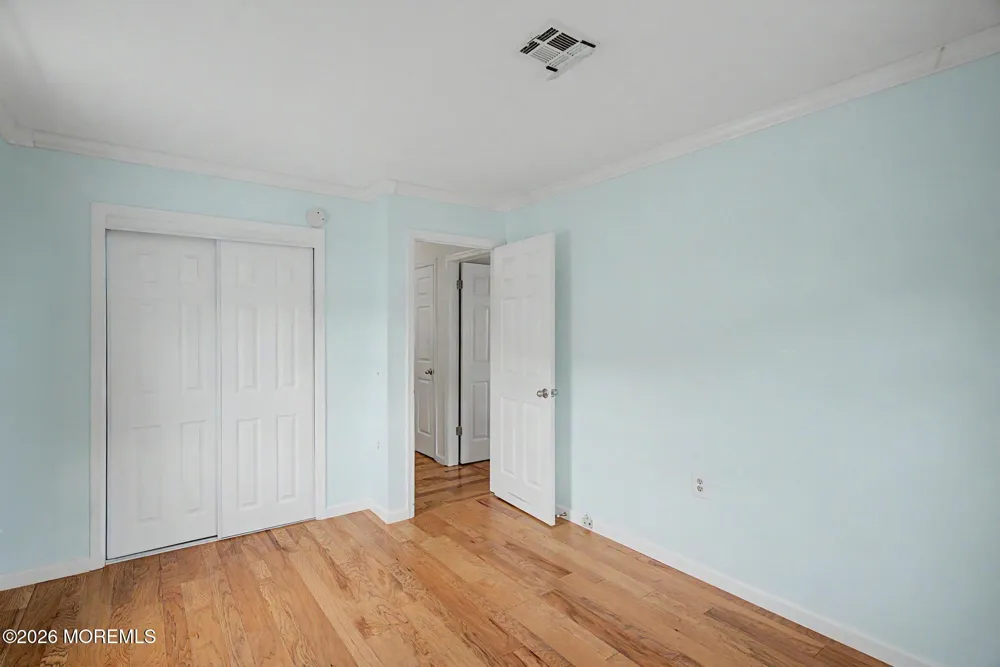5 Pulaski Boulevard #5 Toms River, NJ 08757