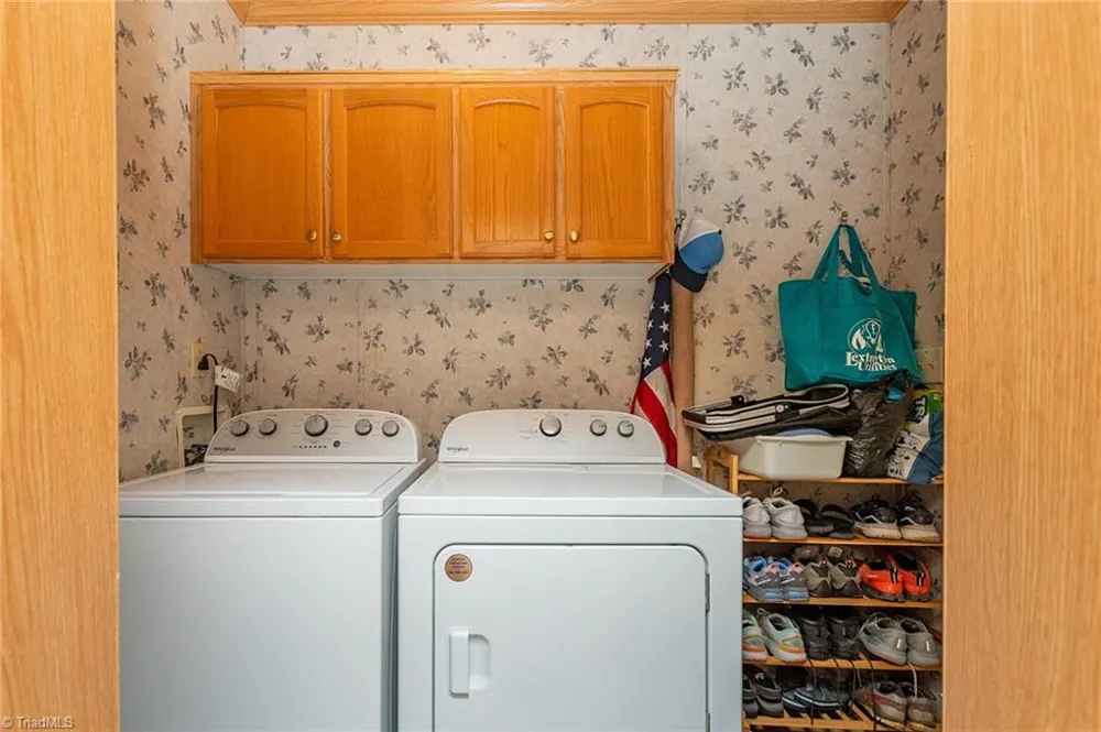 1025 E Holly Grove Road Lexington, NC 27292