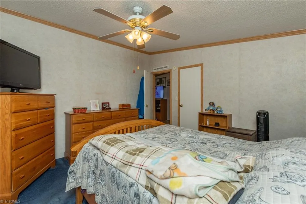 1025 E Holly Grove Road Lexington, NC 27292