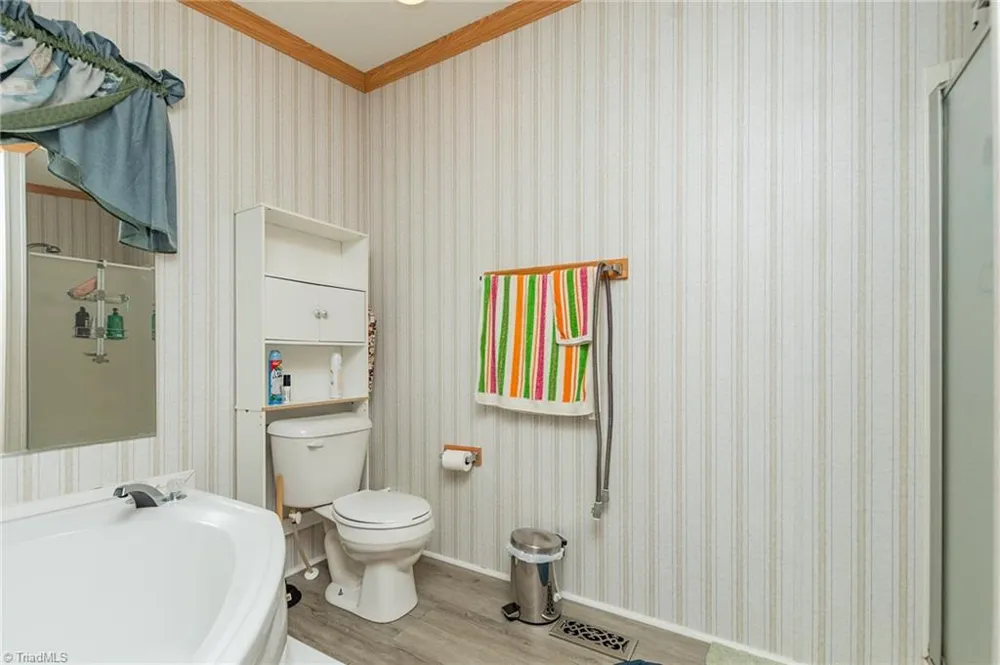 1025 E Holly Grove Road Lexington, NC 27292