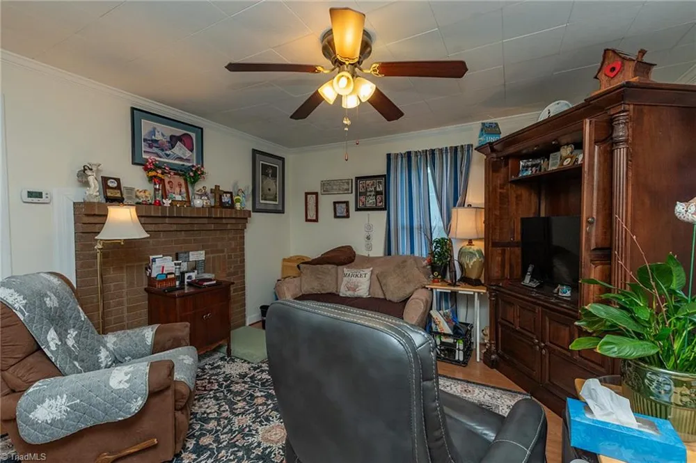 1025 E Holly Grove Road Lexington, NC 27292