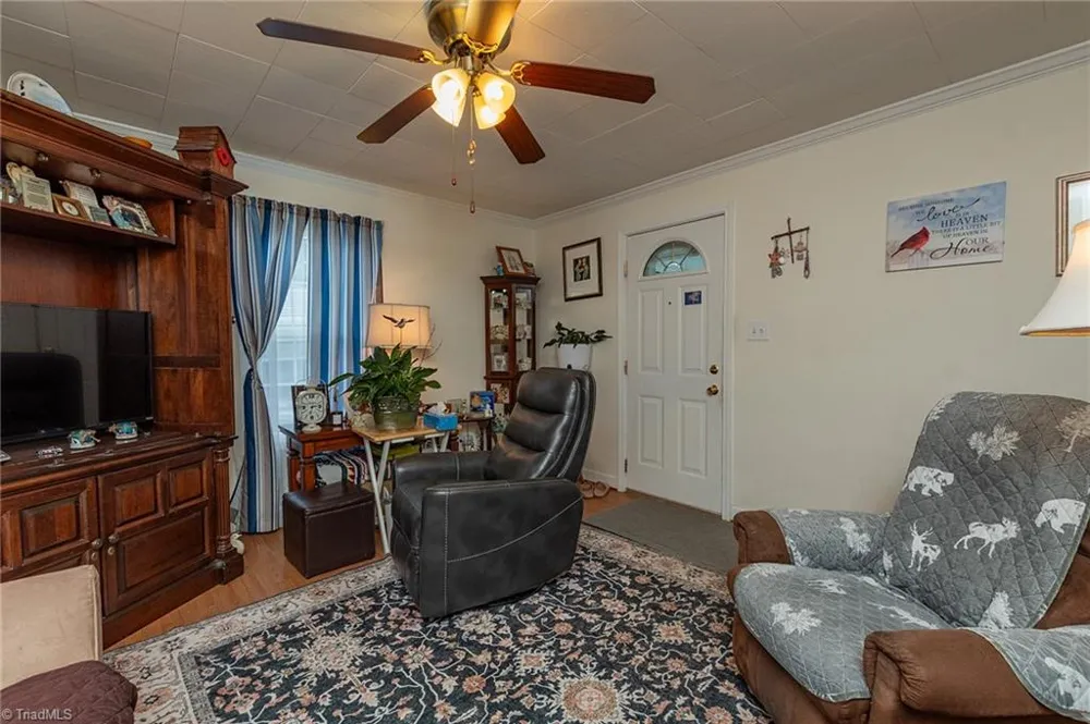 1025 E Holly Grove Road Lexington, NC 27292