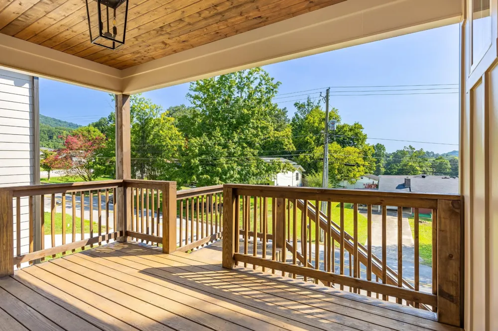 329 Isbill Road Chattanooga, TN 37419