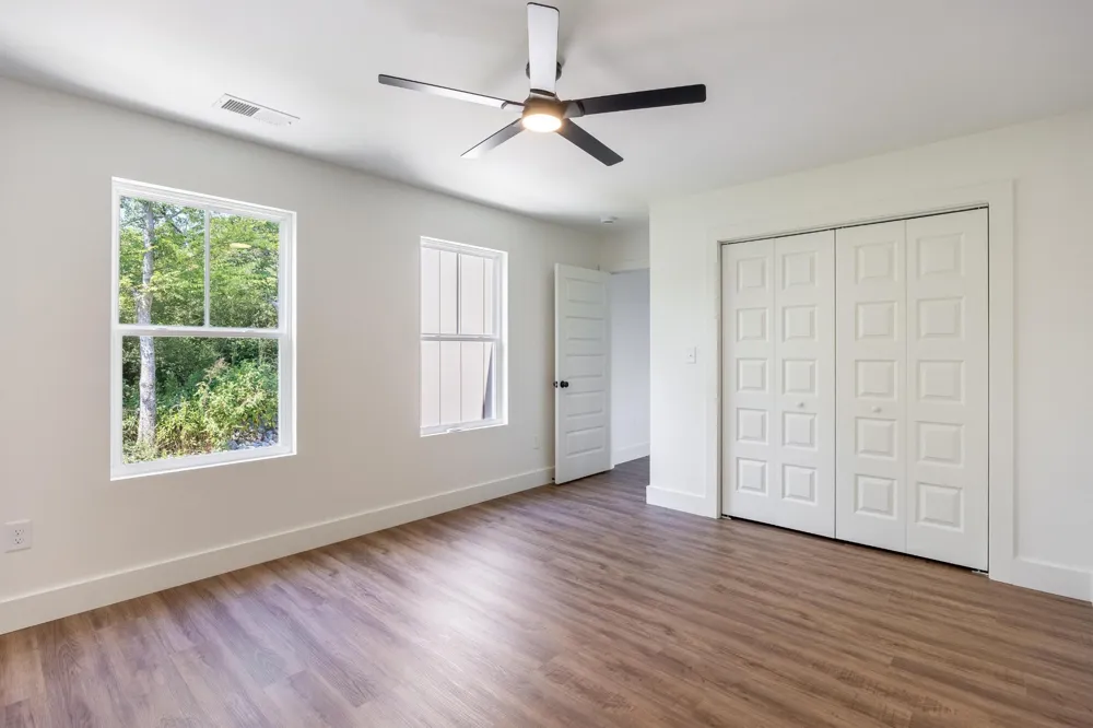 329 Isbill Road Chattanooga, TN 37419
