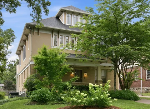 227 Carden Ave