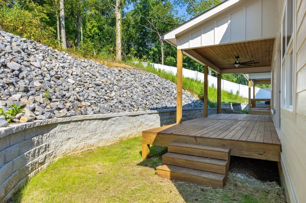 331 Isbill Road Chattanooga, TN 37419