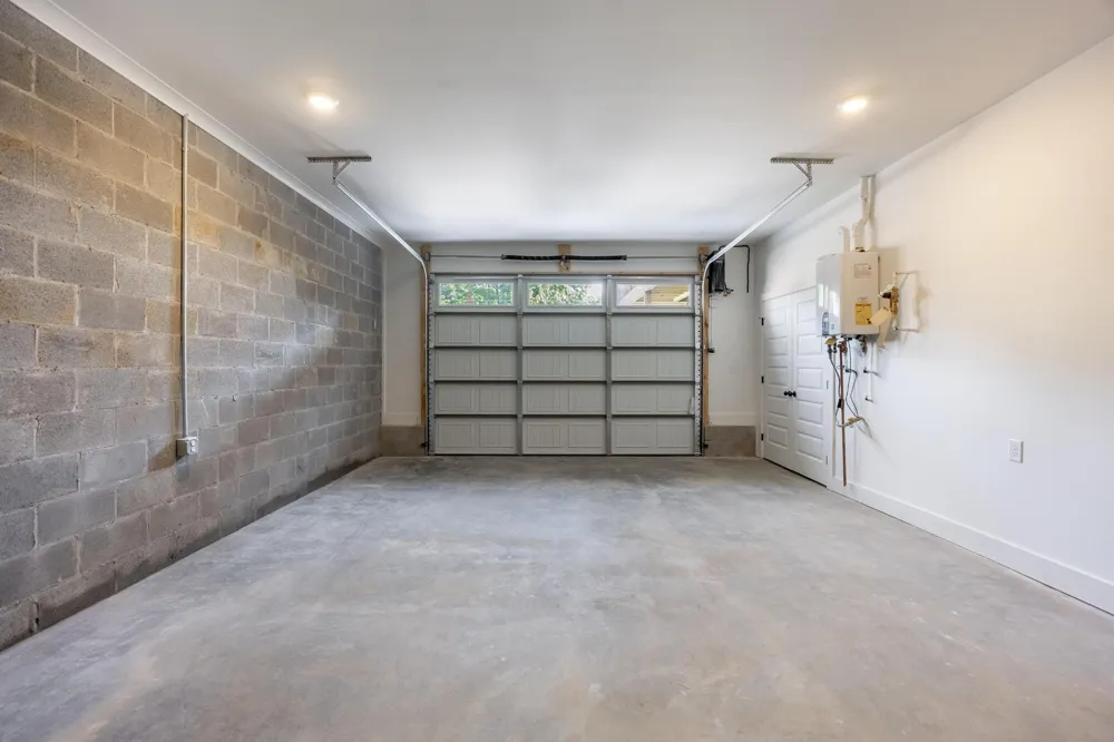 331 Isbill Road Chattanooga, TN 37419