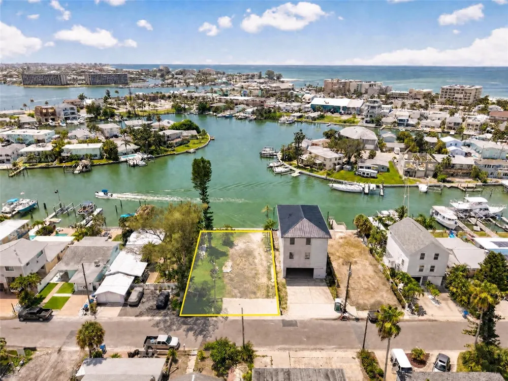 331 BOCA CIEGA DRIVE Madeira Beach, FL 33708
