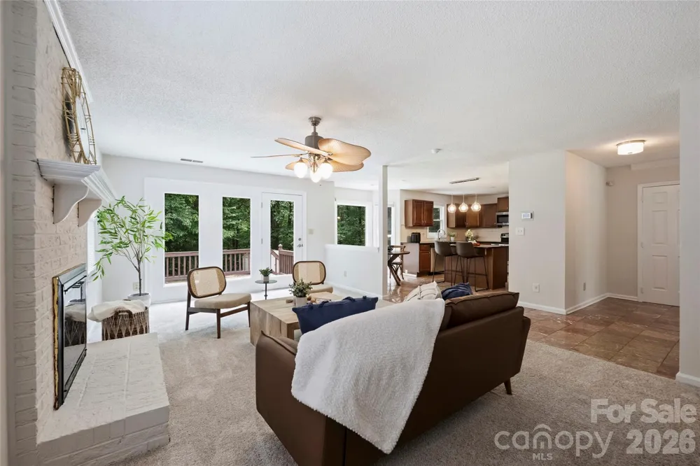 7224 Canyon Drive Charlotte, NC 28262