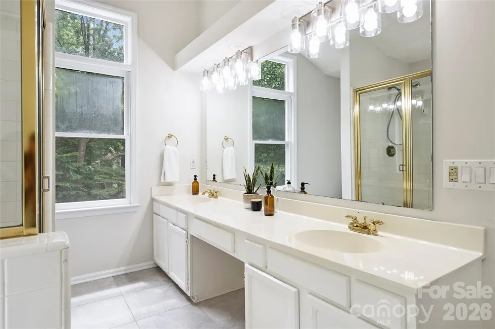 7224 Canyon Drive Charlotte, NC 28262