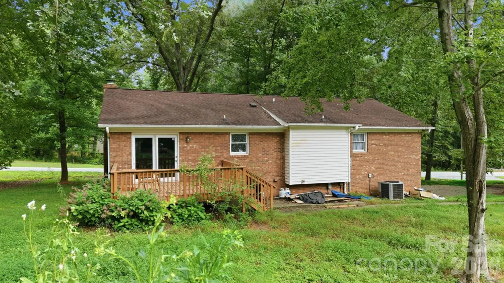 3707 Welcome Arcadia Road Lexington, NC 27295
