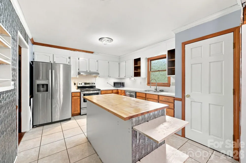 3707 Welcome Arcadia Road Lexington, NC 27295