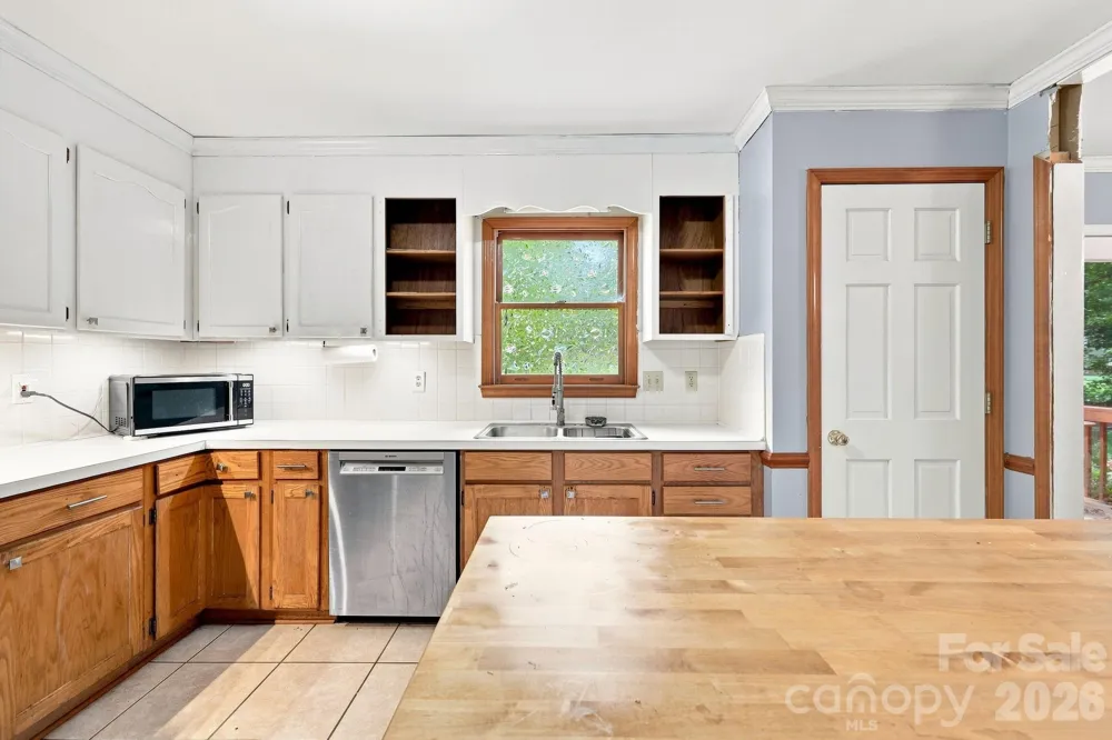 3707 Welcome Arcadia Road Lexington, NC 27295