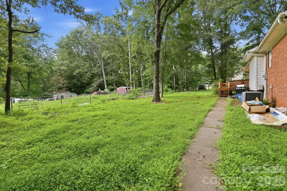 3707 Welcome Arcadia Road Lexington, NC 27295