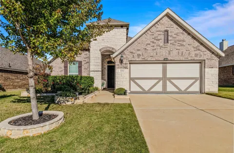 1124 Diamond Dove Drive