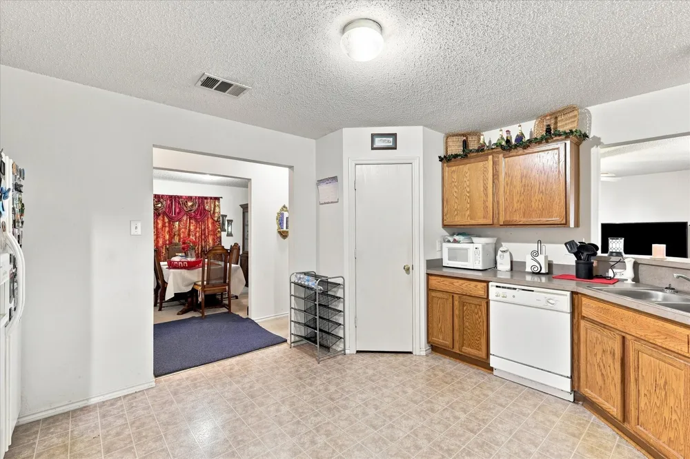 10475 Country View Lane Forney, TX 75126