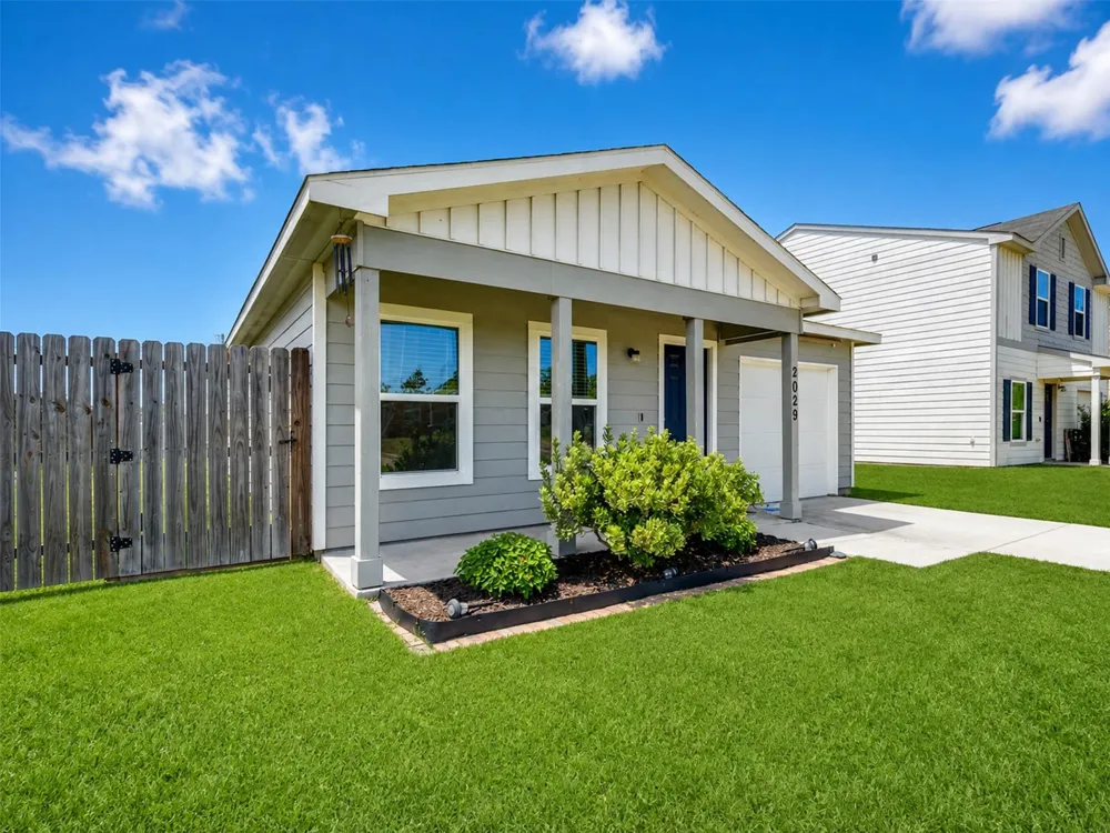 2029 6th Street Hempstead, TX 77445