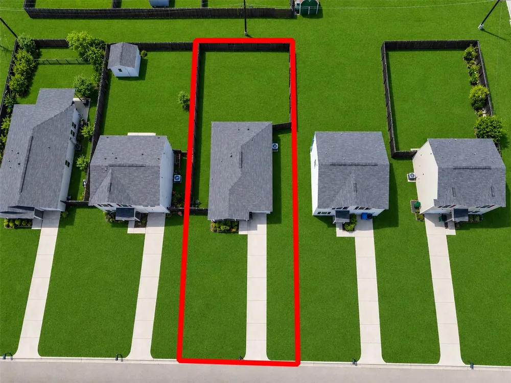 2029 6th Street Hempstead, TX 77445