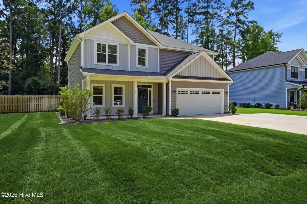 807 E Fremont Street Burgaw, NC 28425