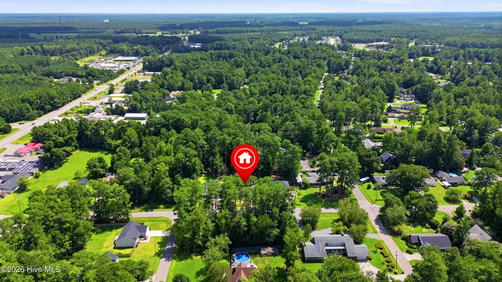 807 E Fremont Street Burgaw, NC 28425