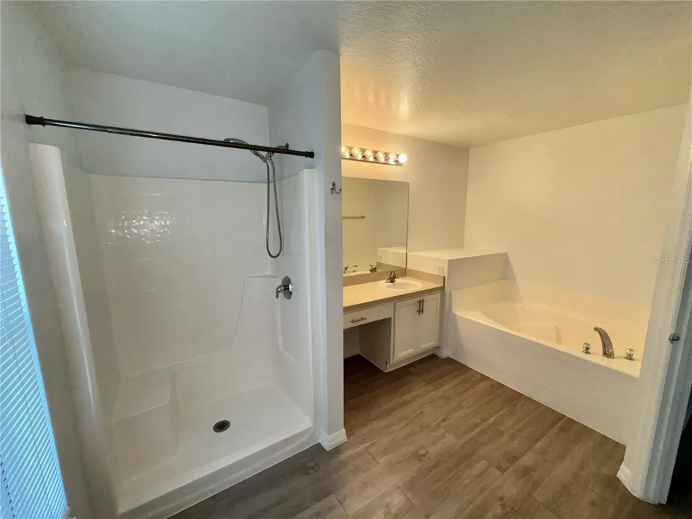 1011 MORVAN LANE Kissimmee, FL 34759