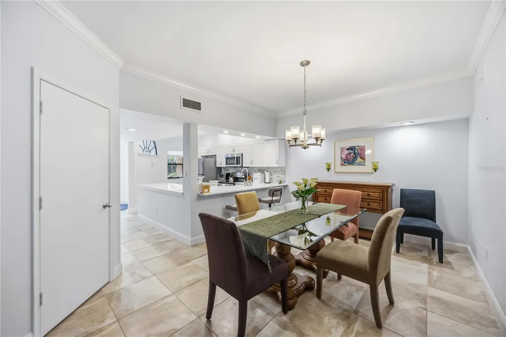 5726 ASHTON LAKE DRIVE #11 Sarasota, FL 34231