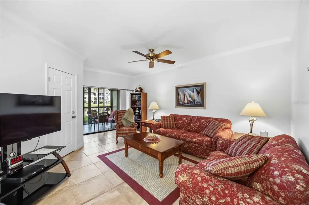 5726 ASHTON LAKE DRIVE #11 Sarasota, FL 34231
