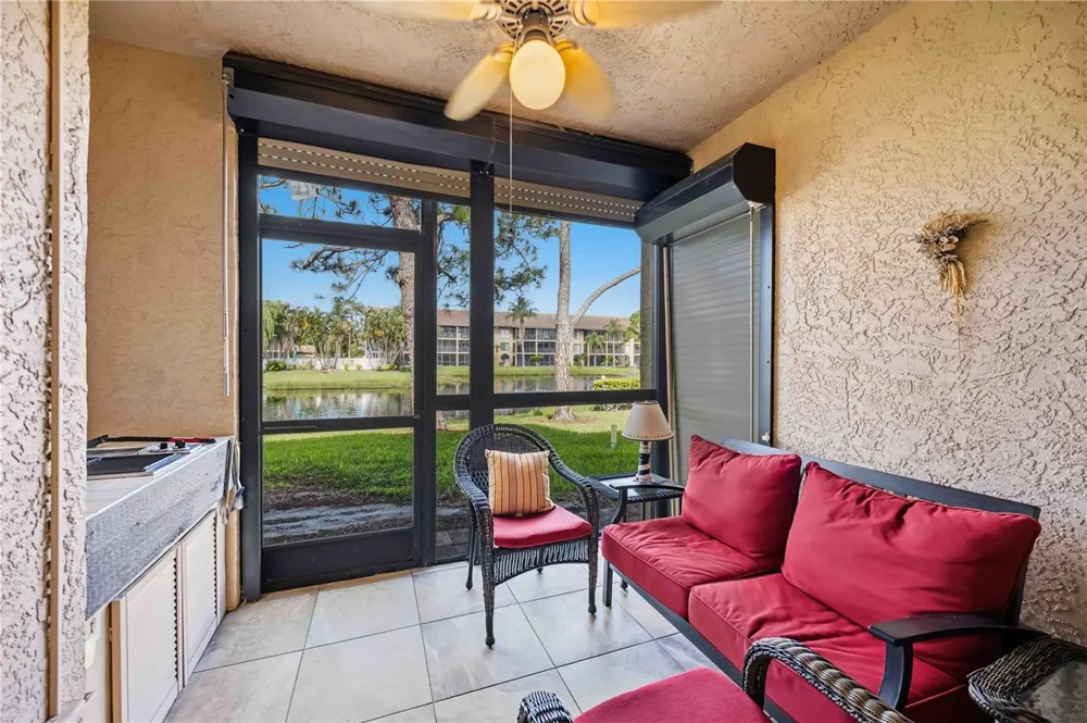 5726 ASHTON LAKE DRIVE #11 Sarasota, FL 34231
