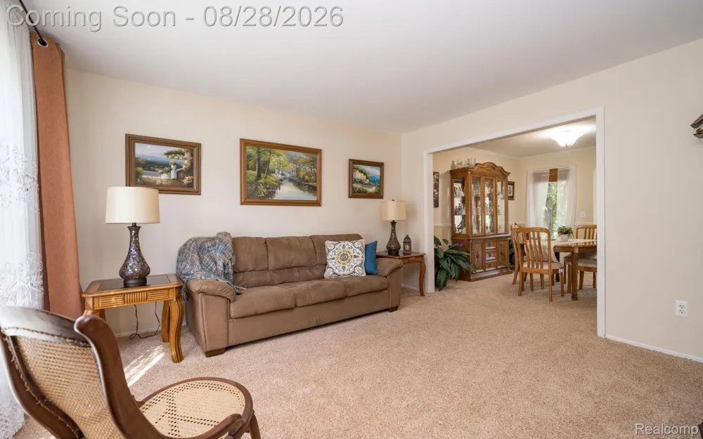 1952 Cedaredge Road Rochester Hills City, MI 48306