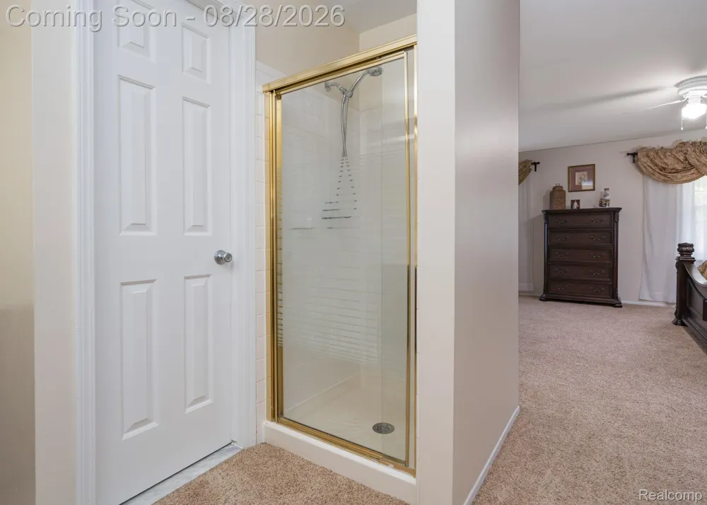 1952 Cedaredge Road Rochester Hills City, MI 48306
