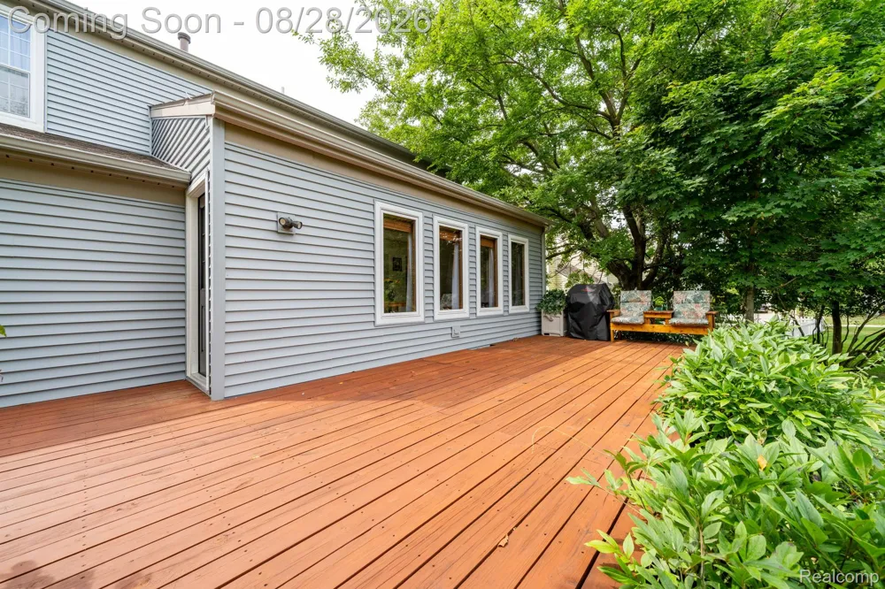 1952 Cedaredge Road Rochester Hills City, MI 48306