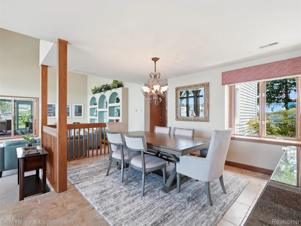 146 Castlewood Drive Columbia Township, MI 49230