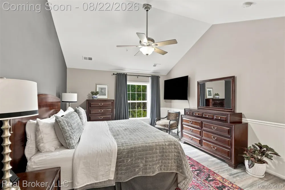 55407 Ambassador Court Shelby Charter Township, MI 48316