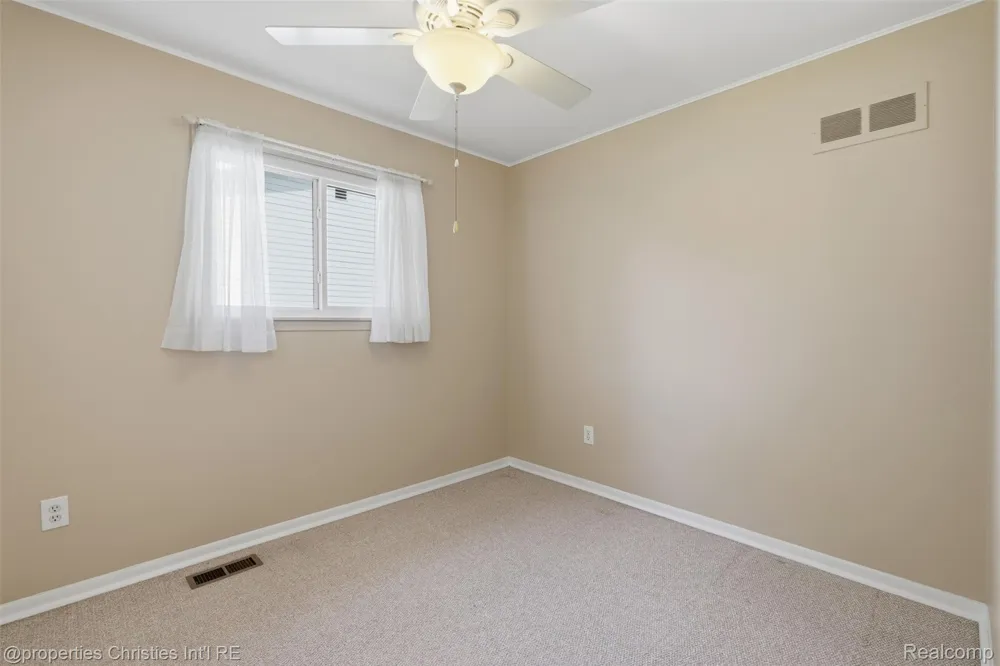 8834 Janis Street Shelby Charter Township, MI 48317