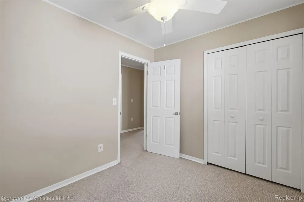 8834 Janis Street Shelby Charter Township, MI 48317