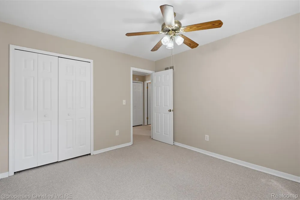 8834 Janis Street Shelby Charter Township, MI 48317