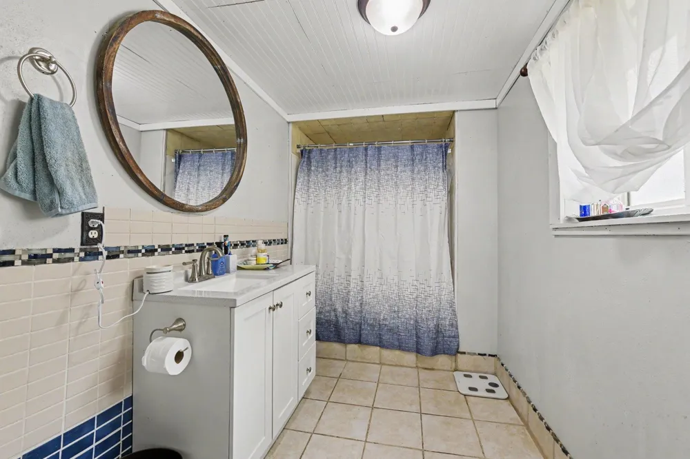 14596 Thompson Avenue Thompsonville Village, MI 49683