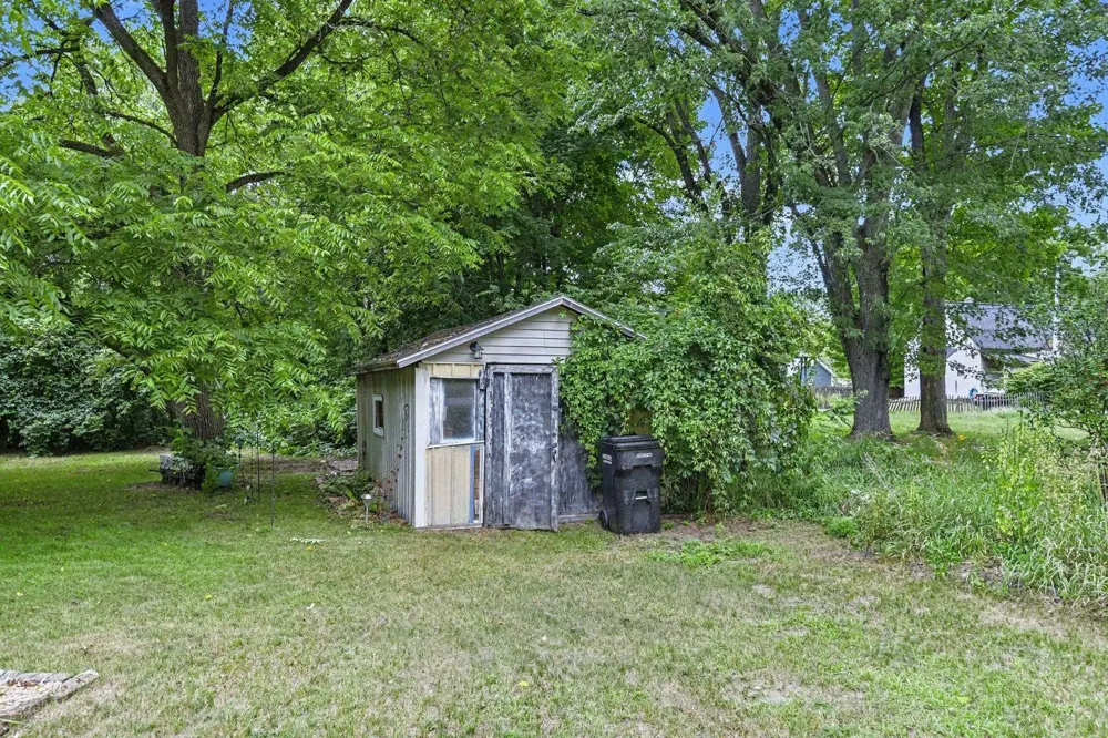 14596 Thompson Avenue Thompsonville Village, MI 49683
