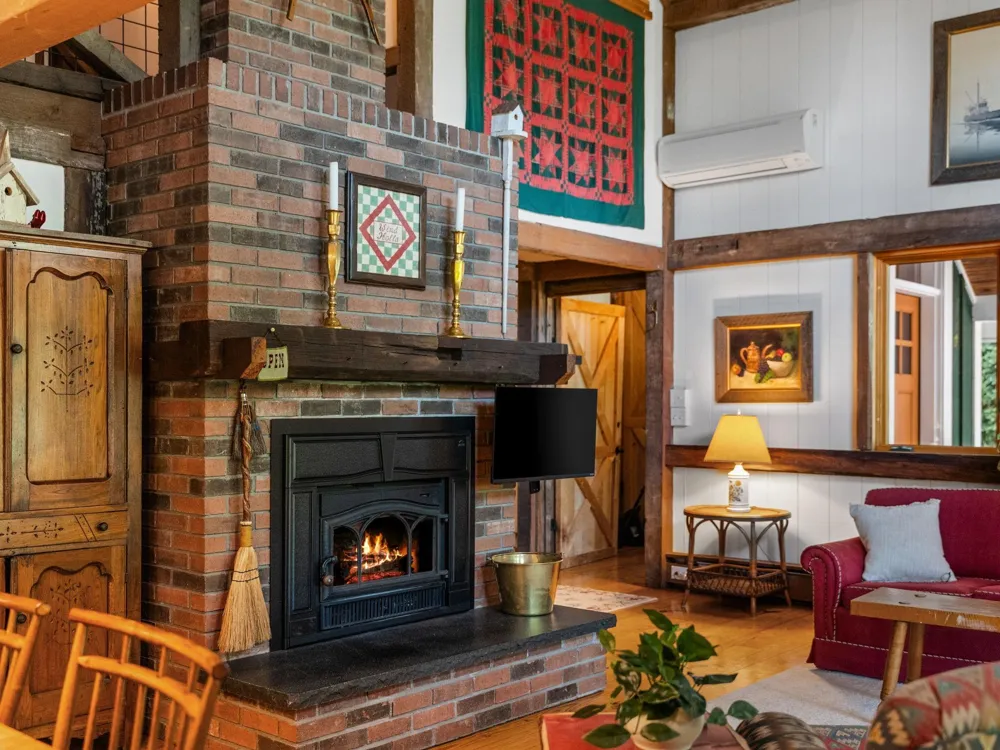 6020 E Hackett Drive Solon Township, MI 49621