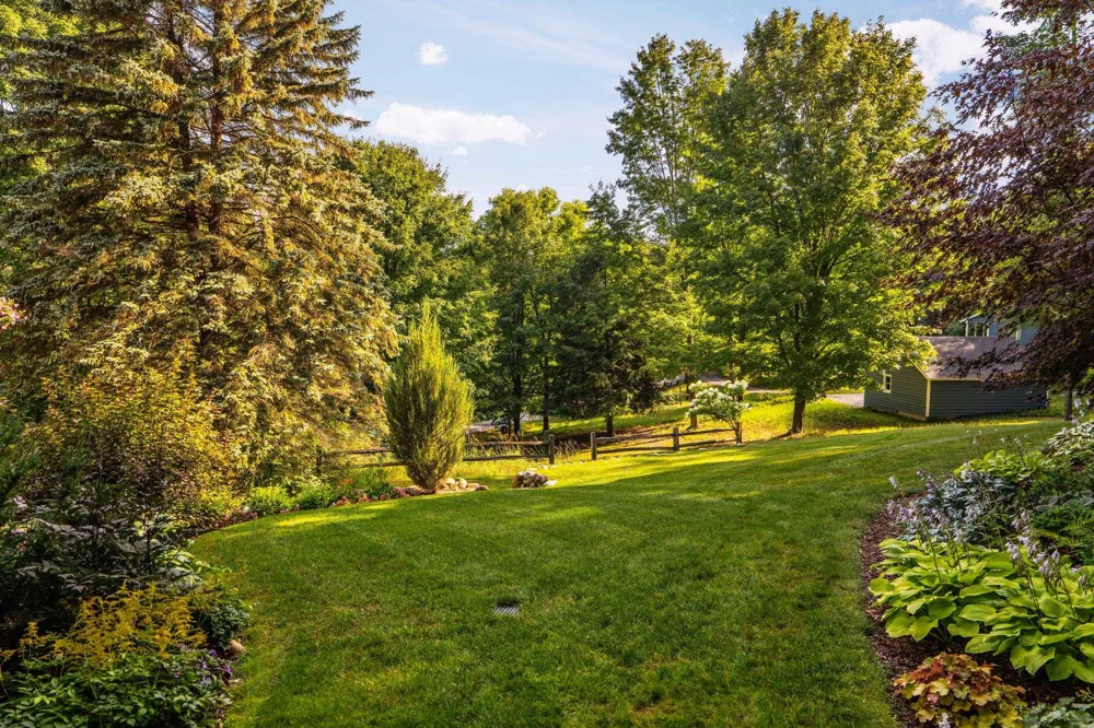 6020 E Hackett Drive Solon Township, MI 49621