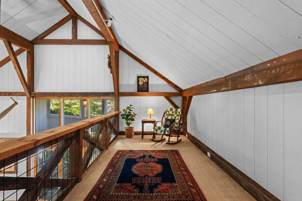 6020 E Hackett Drive Solon Township, MI 49621