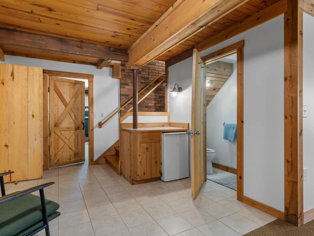 6020 E Hackett Drive Solon Township, MI 49621
