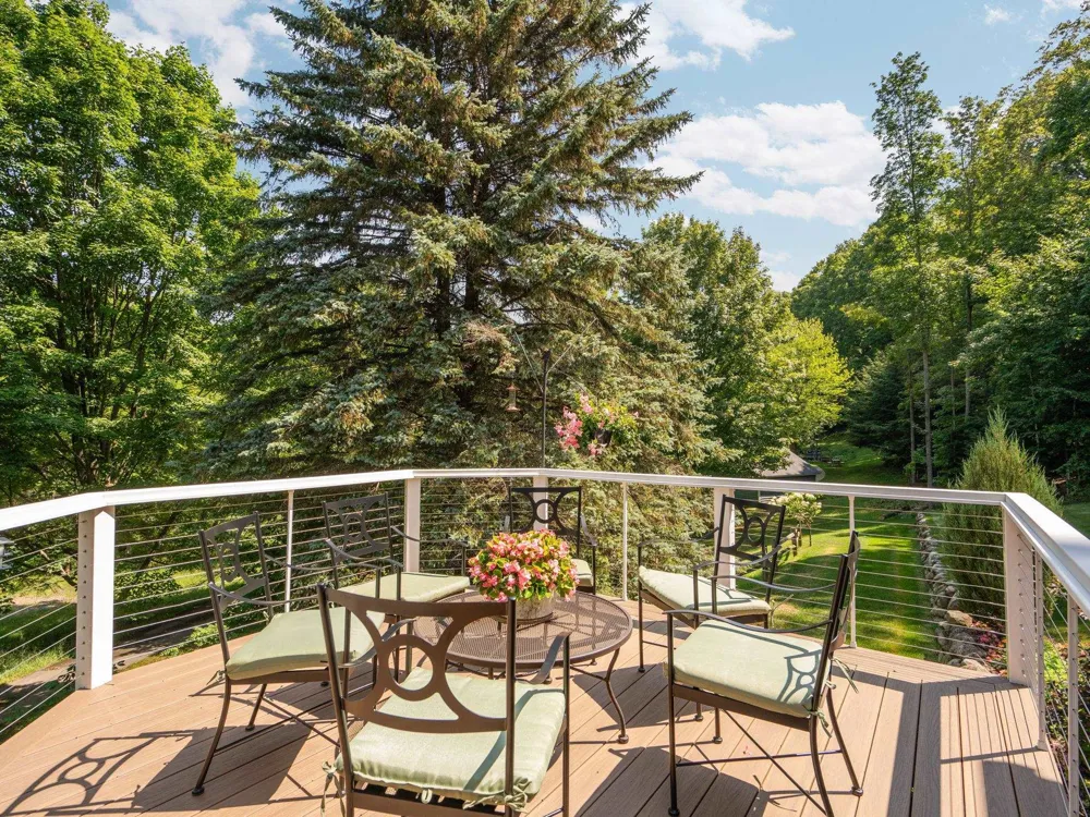 6020 E Hackett Drive Solon Township, MI 49621