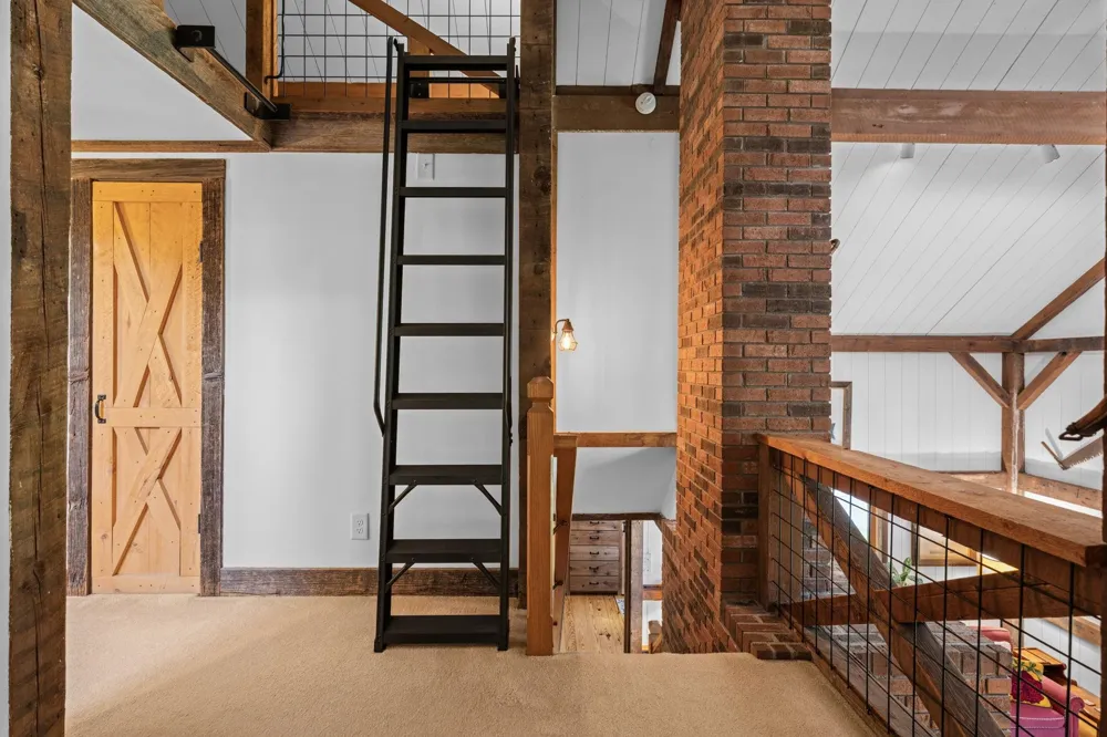 6020 E Hackett Drive Solon Township, MI 49621