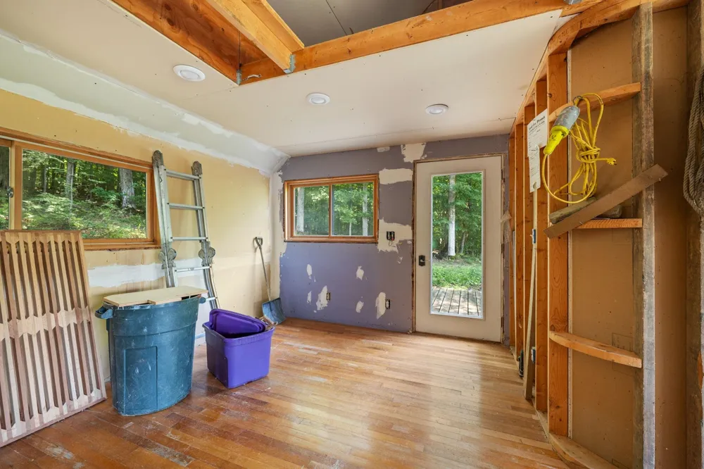 6020 E Hackett Drive Solon Township, MI 49621